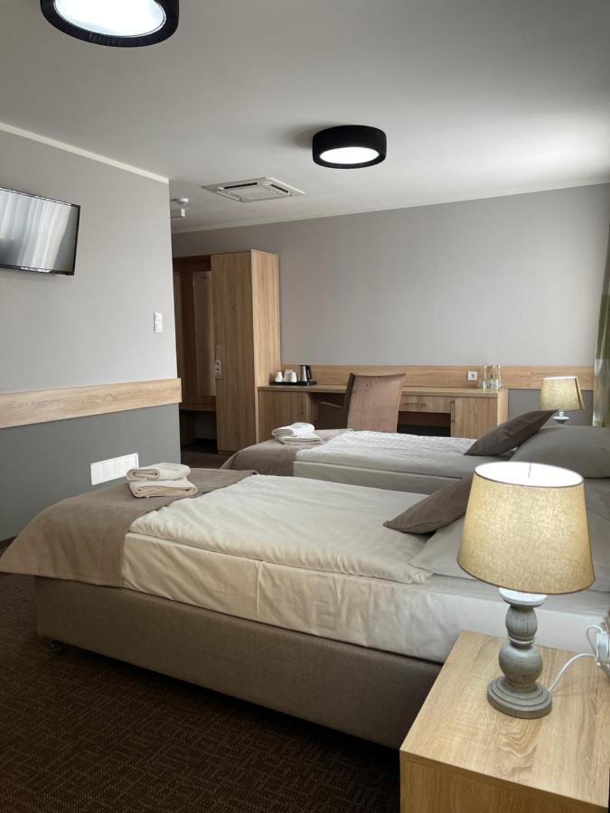 Muzakowski Hotel 2*